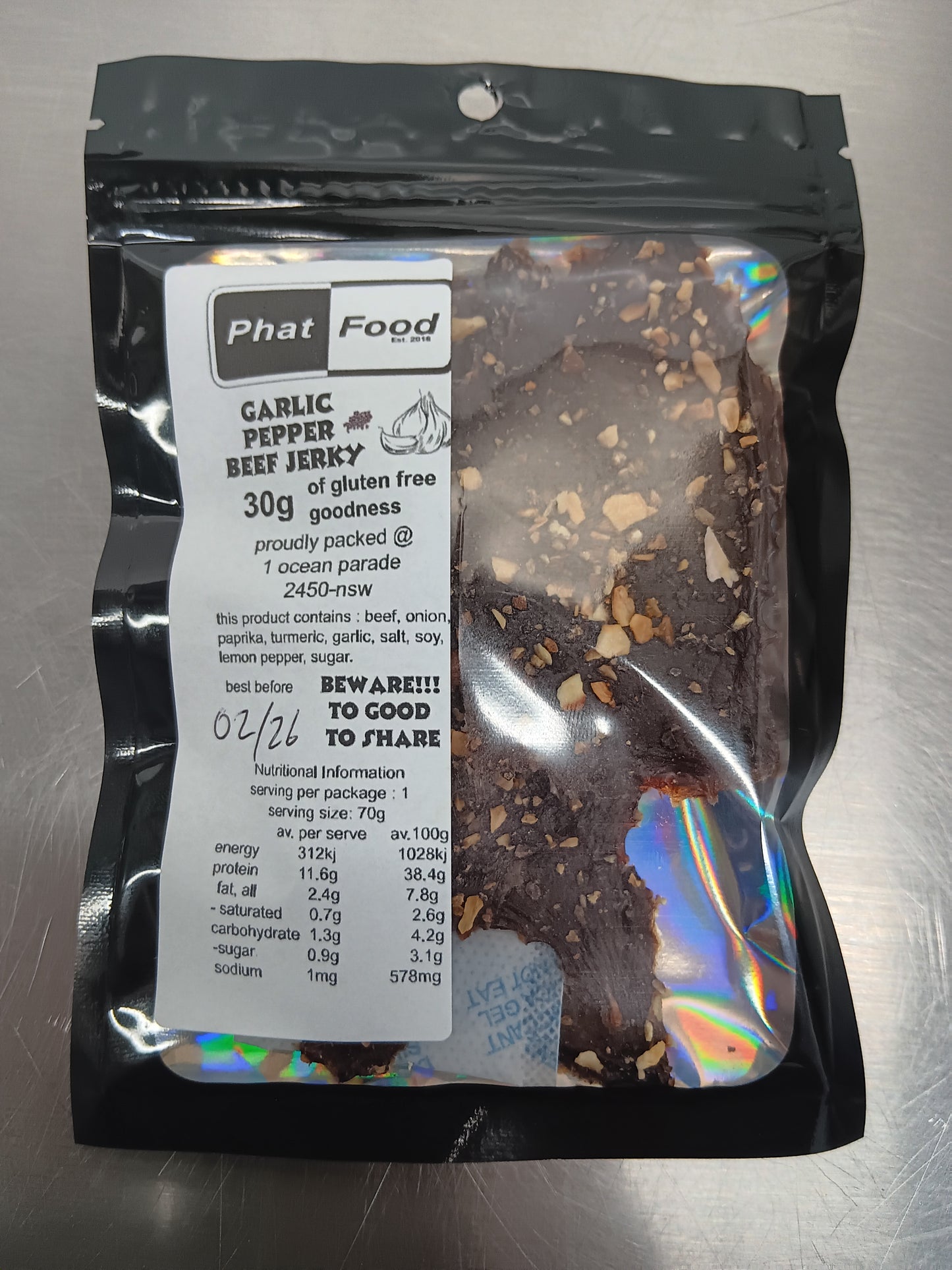 30g garlic pepper beef jerky
